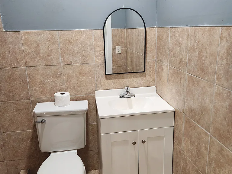 104 Stevens Ave — Photo 9