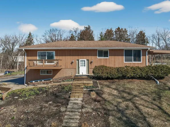 2420 Lancaster Ln N, Plymouth, MN 55441