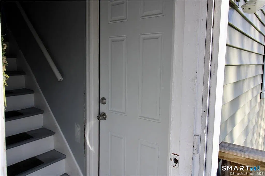 2 bed, 1.0 bath, 672 sqft, $1,700 — Photo 2