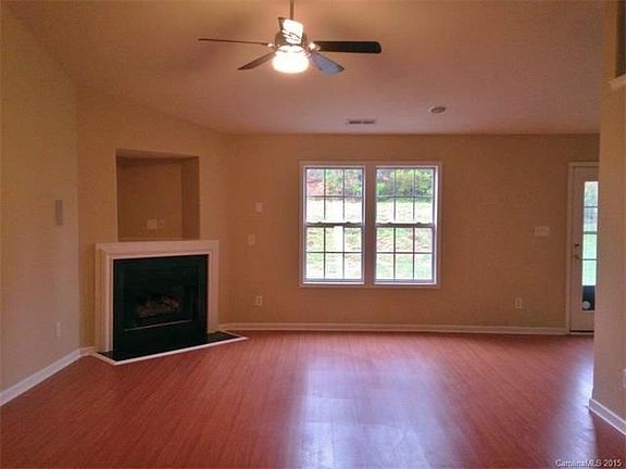 5th image of 7924 Paper Birch Dr