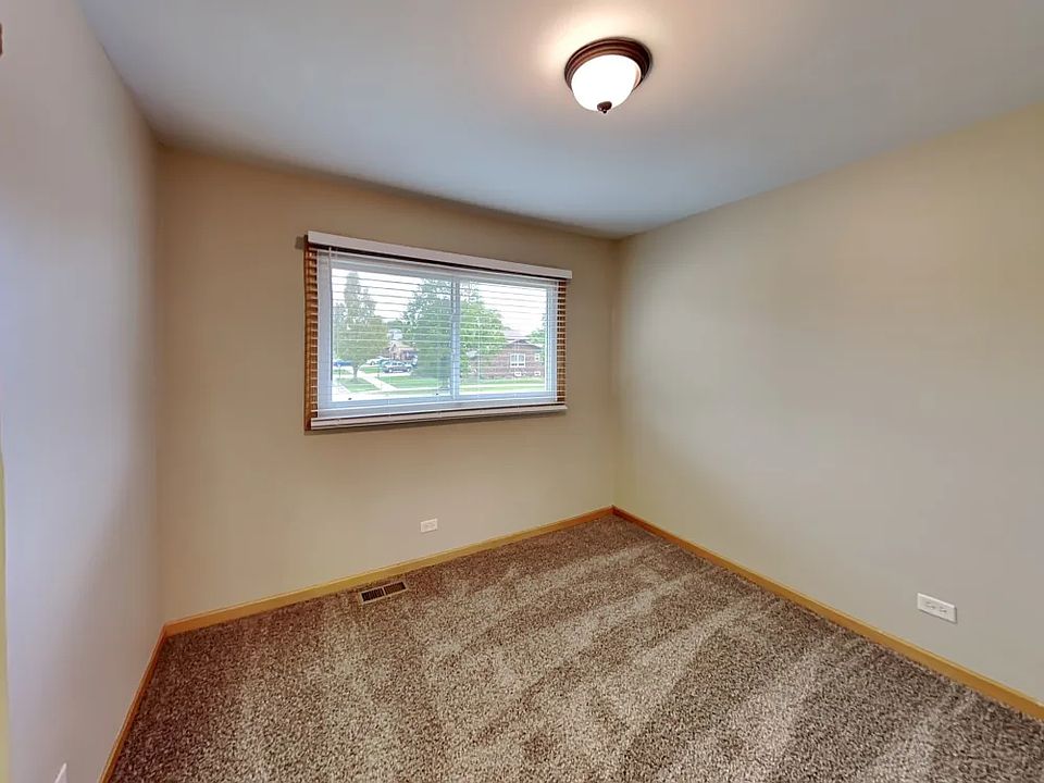 1st image of 6090 157th St