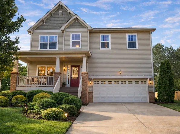 868 Seastone St, Raleigh, NC 27603