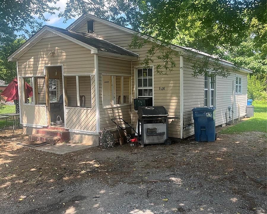 604 N 3rd St, Hayti, MO 63851 MLS 24015368 Zillow