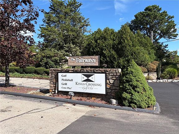 2nd image of 17 Caddy Rock Rd APT C