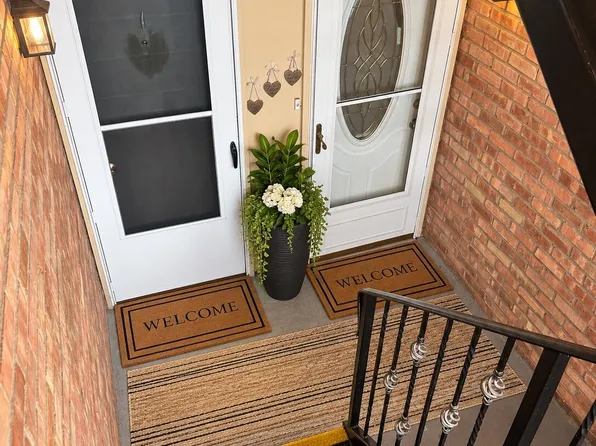 4210 Packard St APT 2, Ann Arbor, MI 48108