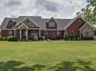 1525 S Lovvorn Rd, Christiana, TN 37037