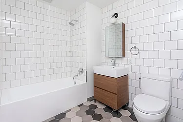 Rented by Living New York