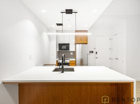 276 Grand Concourse