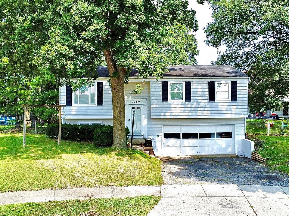 1st image of 2560 Hoover Ct