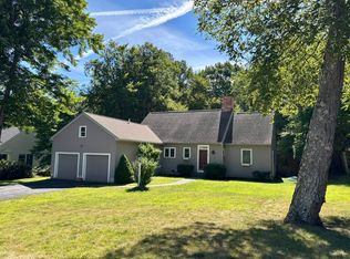 15 Hubbard Rd, Dover, NH 03820