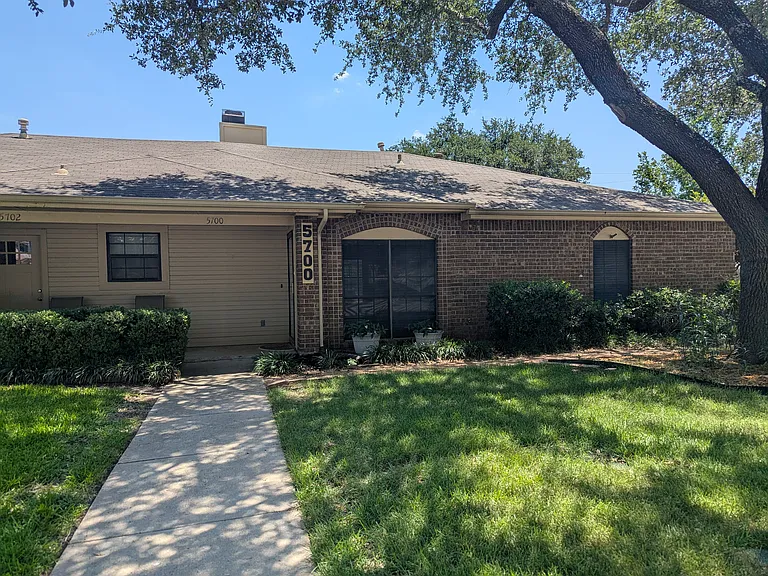 5700 Westchase Dr — Photo 1