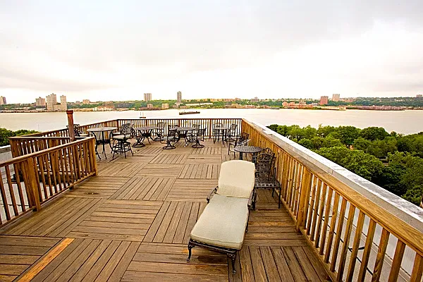 Sold by Nest Seekers International | media 18