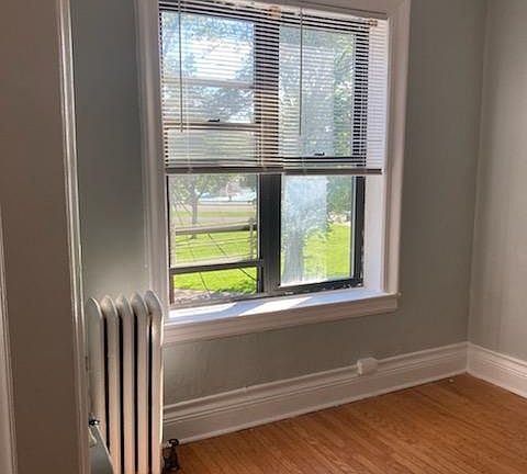 2nd image of 194 Kensington Ave #301