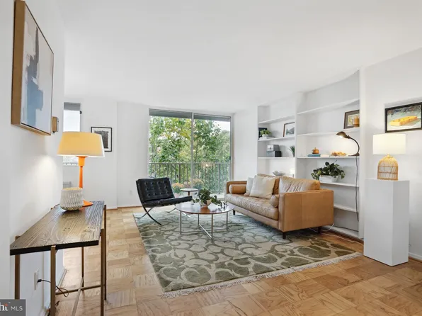 4343 Cherry Hill Rd APT 506, Arlington, VA 22207