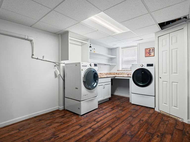 48 Burns Ave #2 — Photo 19