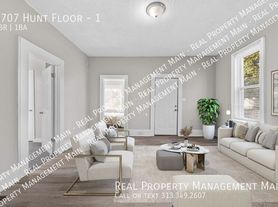 3707 Hunt St, Detroit, MI