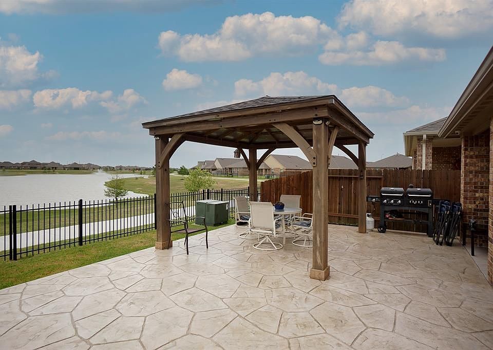 1st image of 4822 San Valentino Dr
