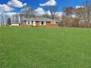 738 Pine Glenn Rd, Pulaski, PA 16143