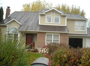 1719 Foggy Dr, Indianapolis, IN