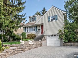 15 Spruce Ave, Emerson, NJ 07630