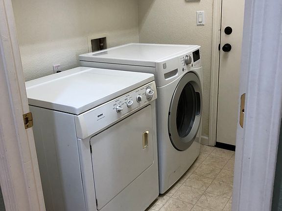 5th image of 9729 Marianna Way