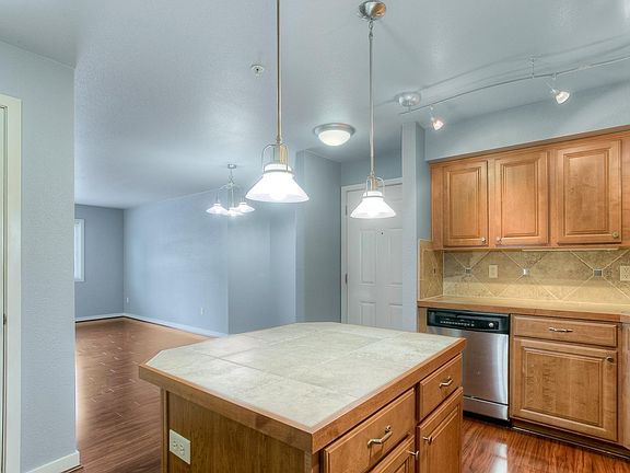 4th image of 13421 97th Ave E Unit 203