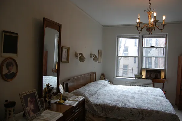 Sold by Griffith Real Estate | media 8