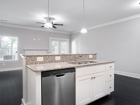 4th image of 776 Elmbrook Dr #218B