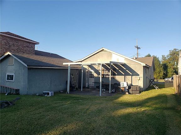4th image of 9030 Pritchard Pl