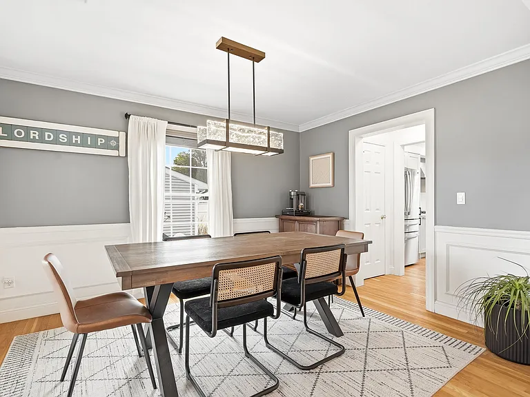 80 3rd Ave — Photo 37
