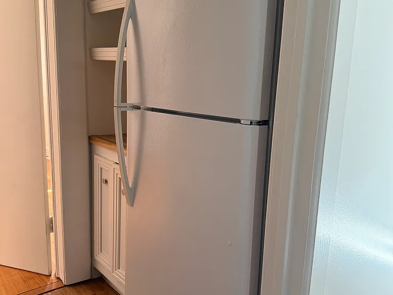 2312 H St #3 — Photo 9