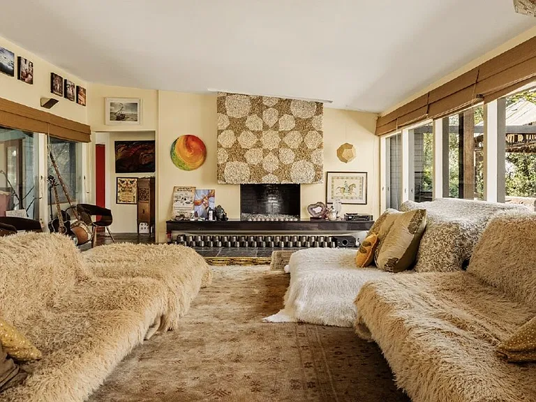 6310 Tompkins Way — Photo 3