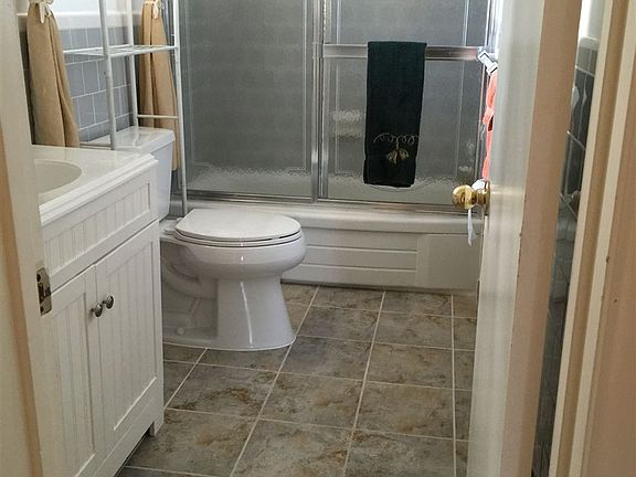Guest bathroom