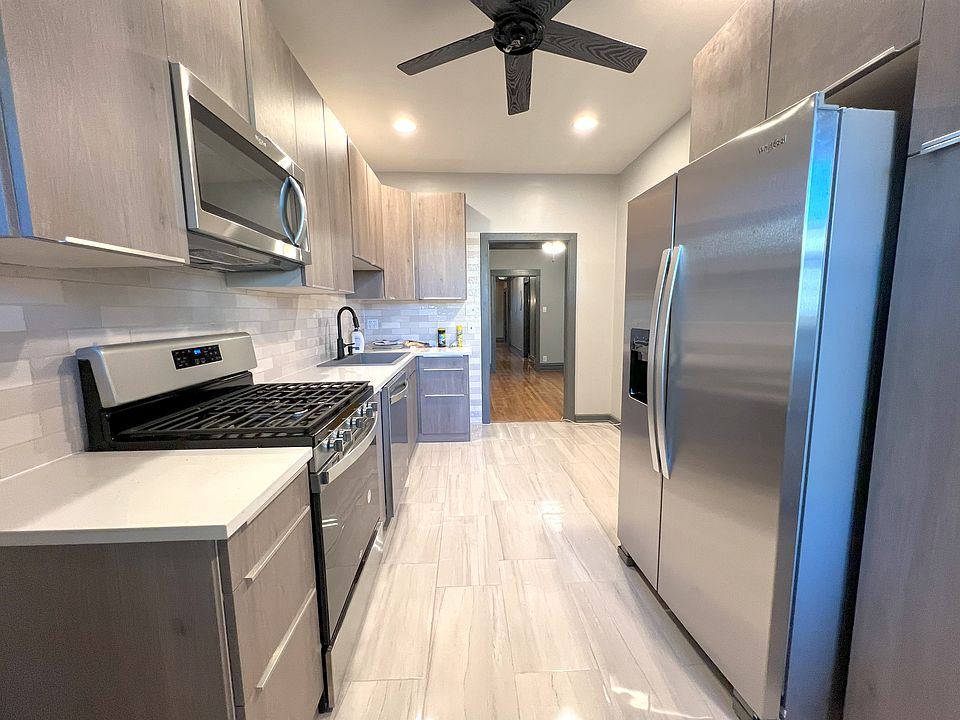 1st image of 1101 W Granville Ave #2S