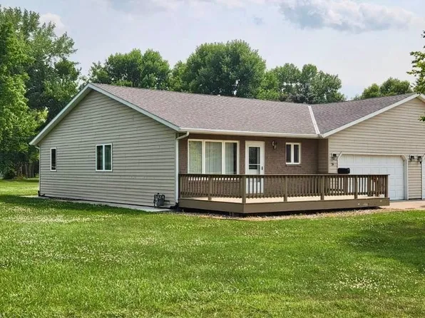 36 Westview Cir, Cottonwood, MN 56229