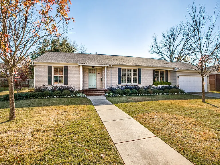 6614 Joyce Way — Photo 1