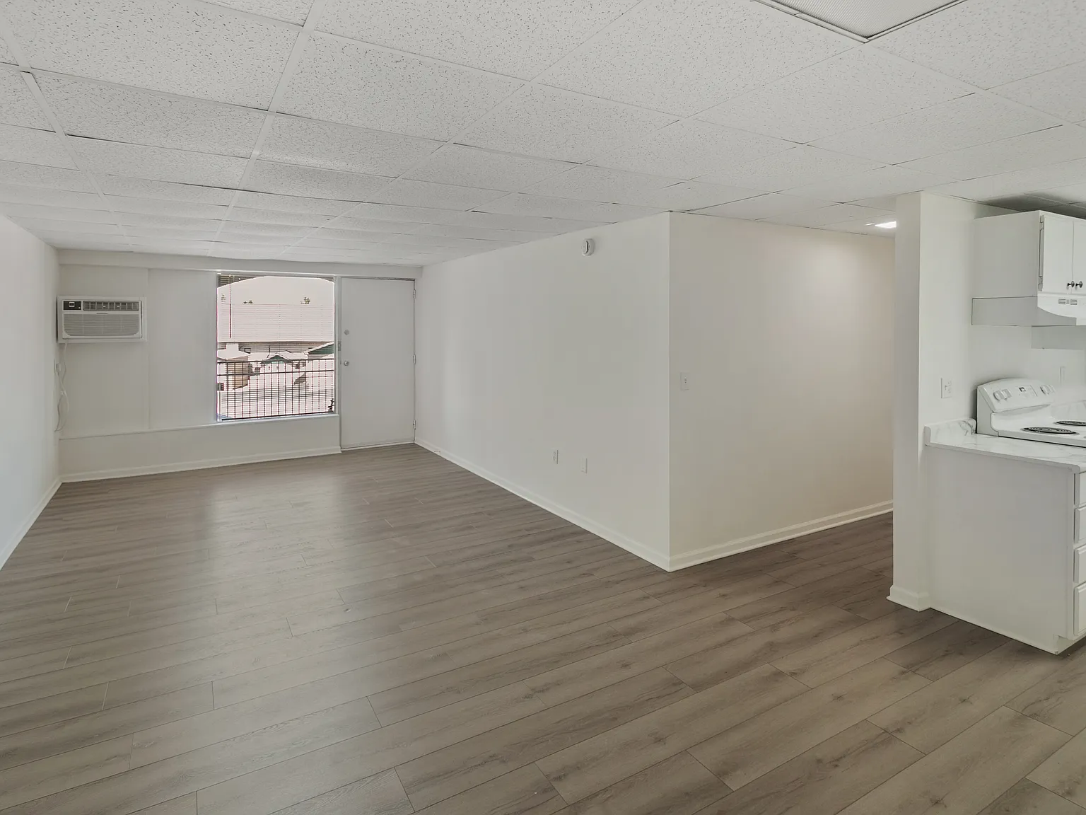 2 bed, 1200 sqft, $850 — Photo 4