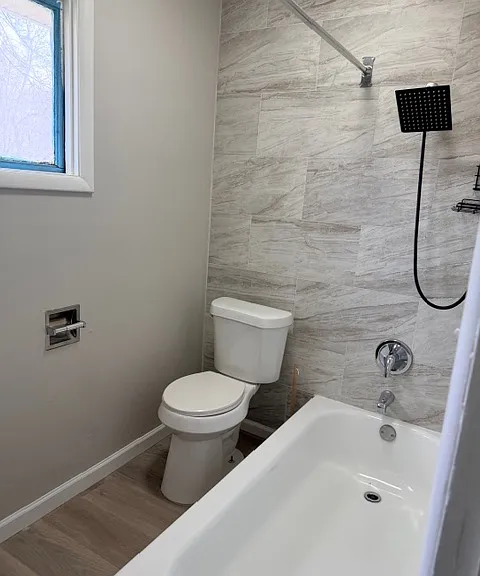 208 Barder Ave #208 — Photo 7
