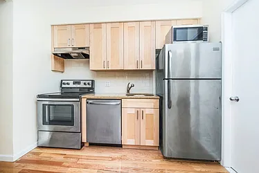 Rented by Optimar International Realty