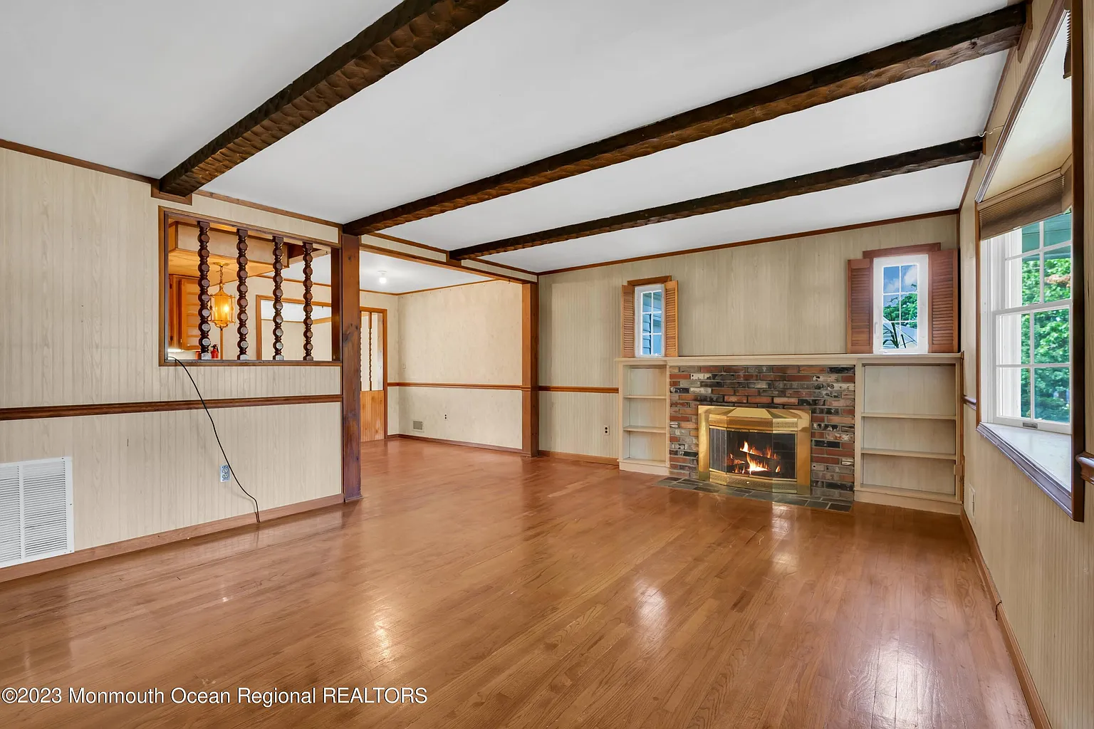 915 Raleigh Drive photo 1