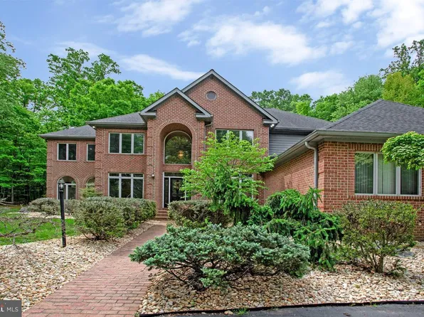 13849 Russell Zepp Dr, Clarksville, MD 21029