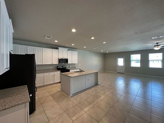 5th image of 10901 Mickelson Dr