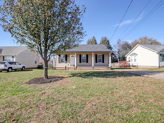 2nd image of 238 Cranklen Cir