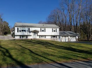 7 Kortright St, Fallsburg, NY 12788
