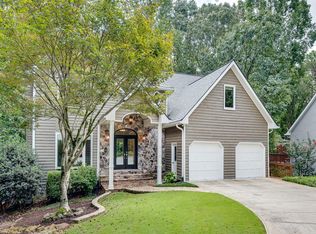110 Bitternut Cir, Roswell, GA 30076