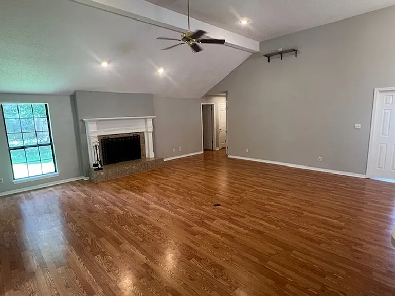 1236 Whitewood Way — Photo 10