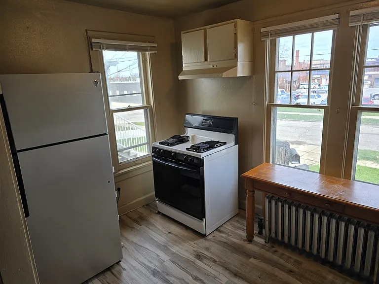 17003 Albers Ave — Photo 6