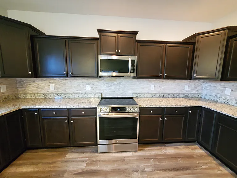 600 Unity Ct — Photo 9