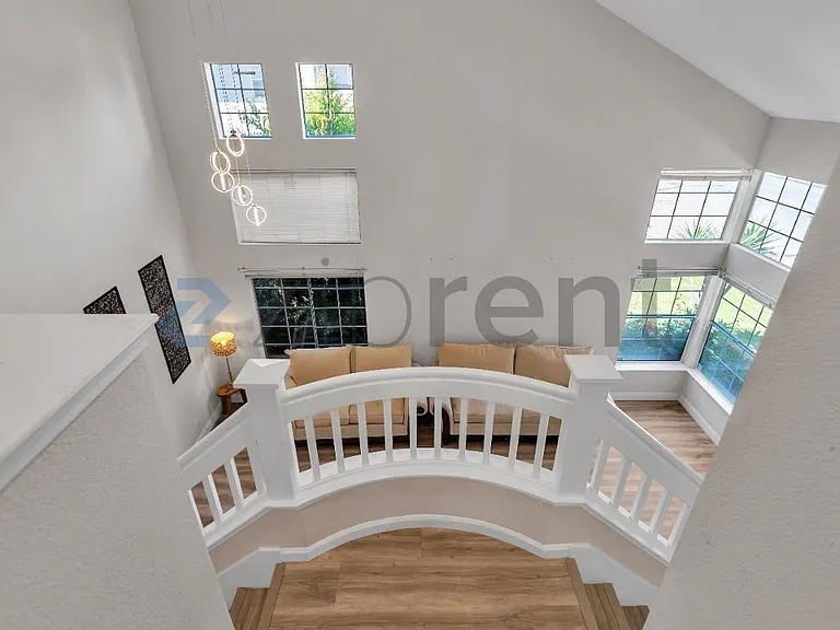 1240 Litchfield Ave — Photo 14