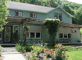 10893 River Dr, Viola, WI 54664